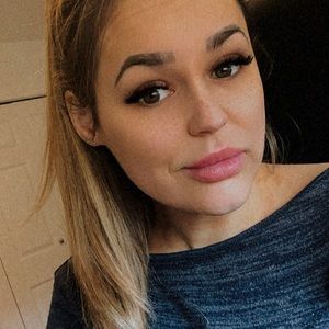 Meet your Posher, Kiera